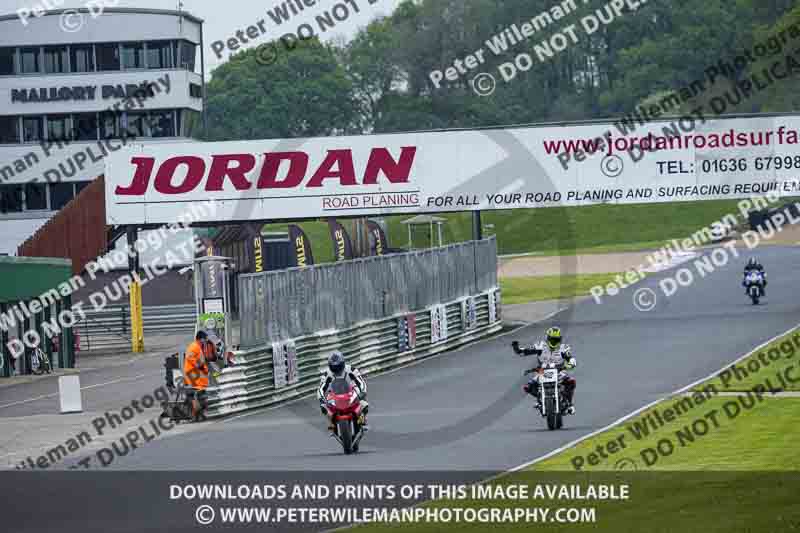 enduro digital images;event digital images;eventdigitalimages;mallory park;mallory park photographs;mallory park trackday;mallory park trackday photographs;no limits trackdays;peter wileman photography;racing digital images;trackday digital images;trackday photos